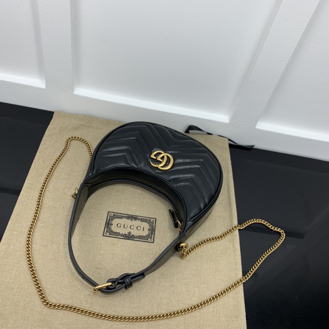 Gucci Hobo Bags